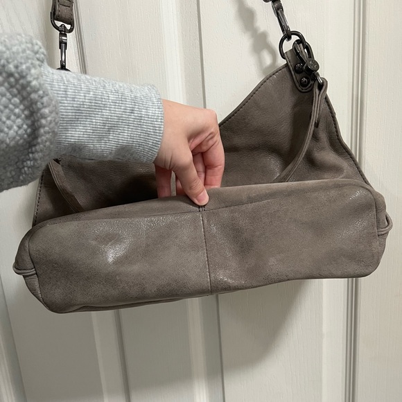 HOBO Pier Leather Gray Titanium Shoulder Bag - Picture 6 of 13